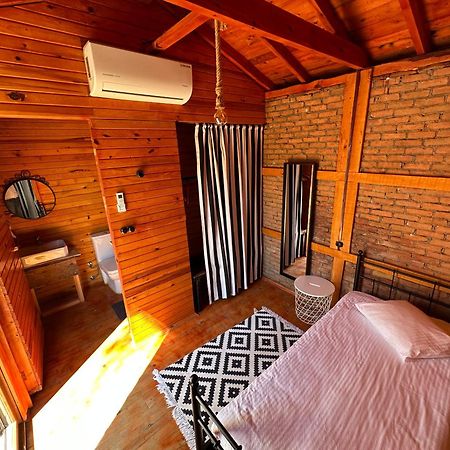 Otantik Tas Ev Bed & Breakfast Dalaman Luaran gambar