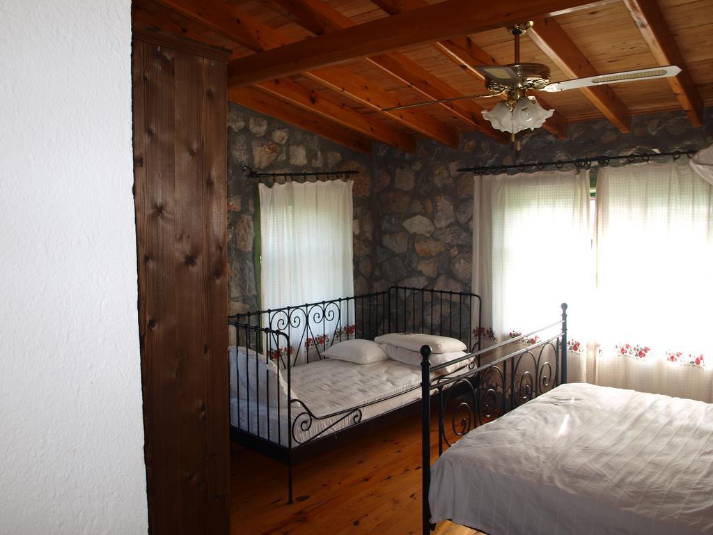 Otantik Tas Ev Bed & Breakfast Dalaman Bilik gambar