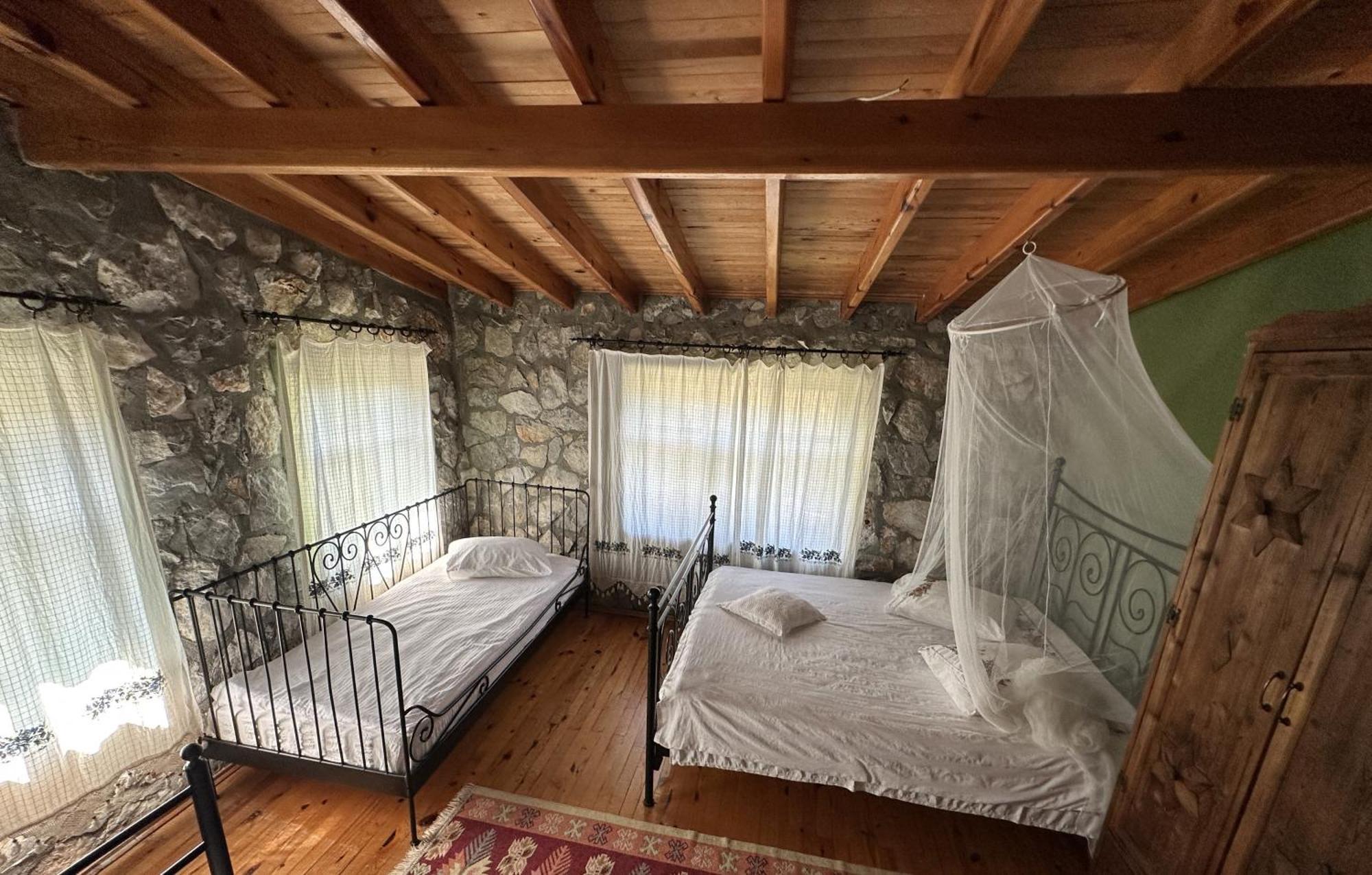 Otantik Tas Ev Bed & Breakfast Dalaman Luaran gambar