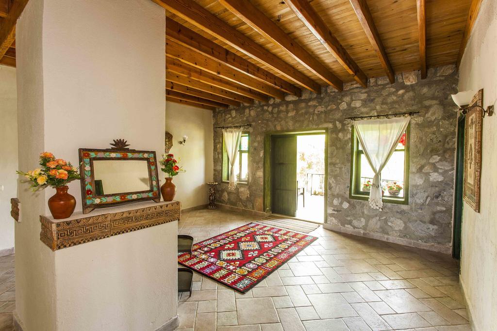 Otantik Tas Ev Bed & Breakfast Dalaman Luaran gambar