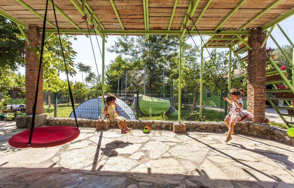 Otantik Tas Ev Bed & Breakfast Dalaman Luaran gambar