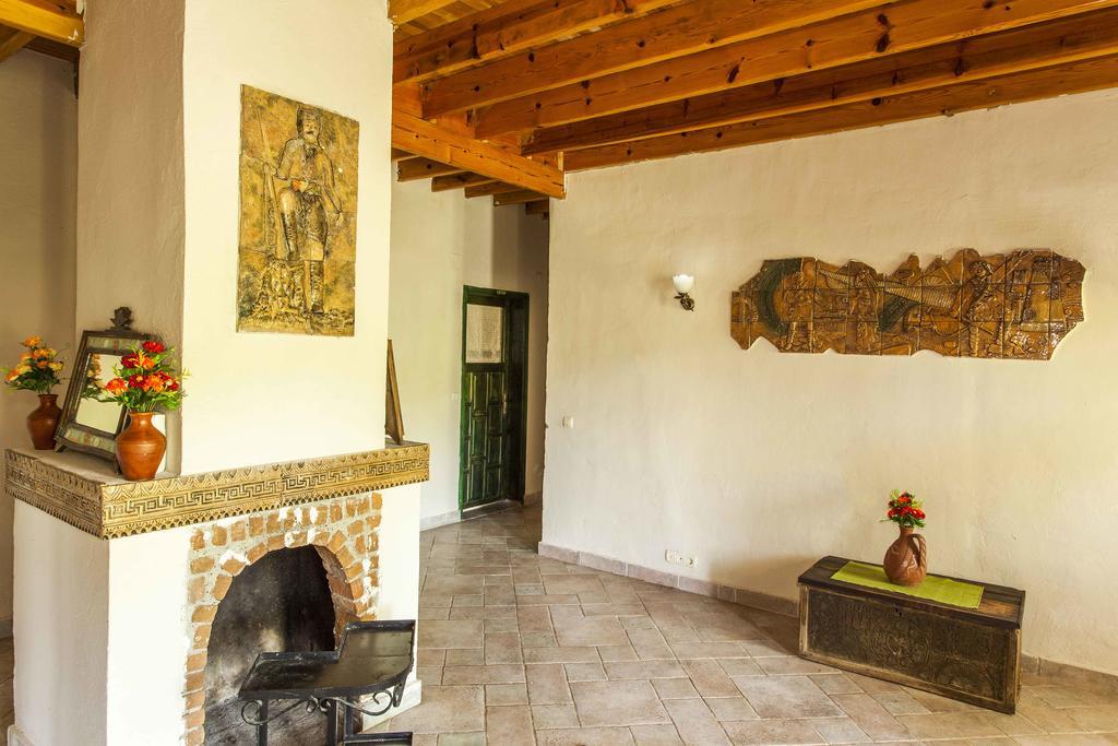 Otantik Tas Ev Bed & Breakfast Dalaman Luaran gambar