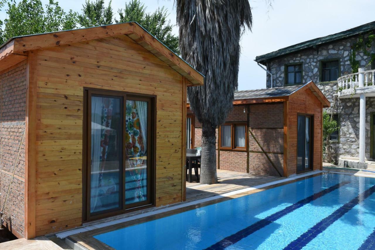 Otantik Tas Ev Bed & Breakfast Dalaman Luaran gambar