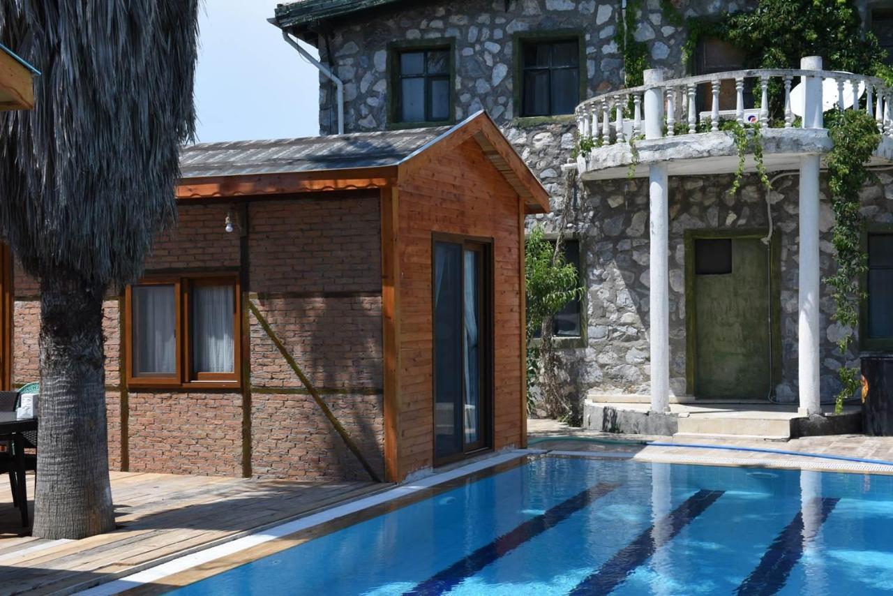 Otantik Tas Ev Bed & Breakfast Dalaman Luaran gambar